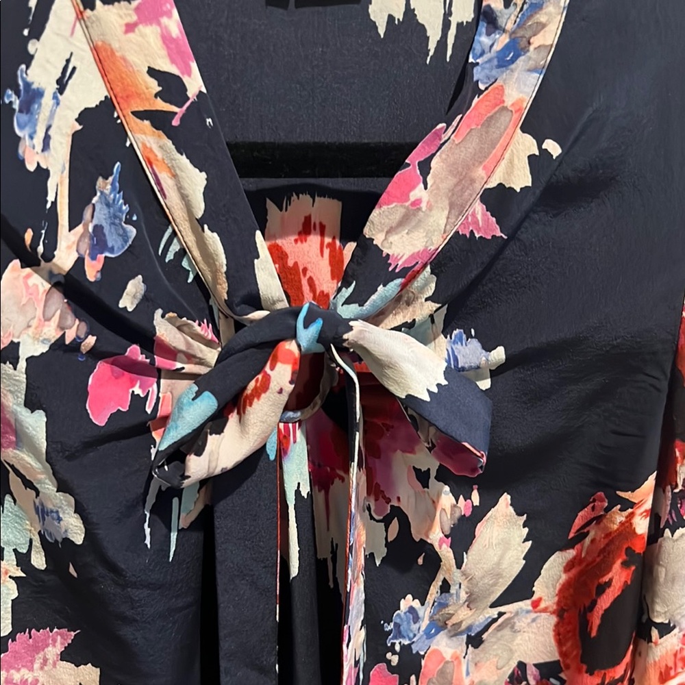 Kate Soade Floral blouse with necktie - Picture 8 of 9